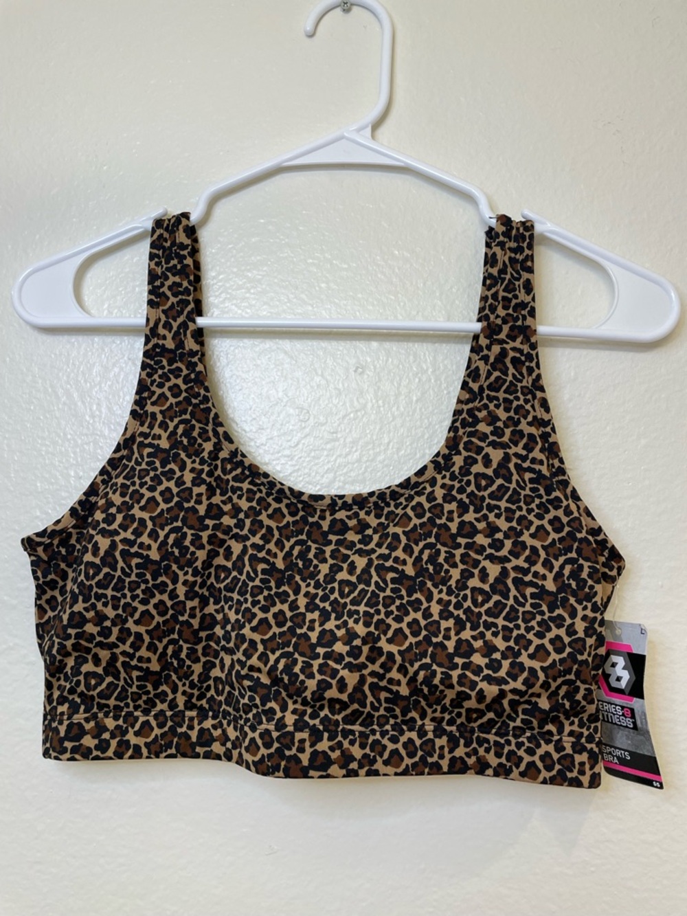 Series 8 Fitness NWT Leopard‎ Print Athletic Sports Bra Size L